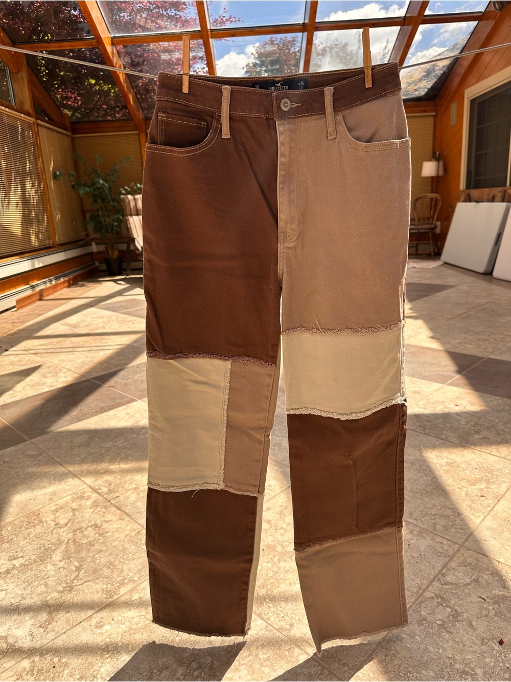 Hollister Ultra High-Rise Dad Jean